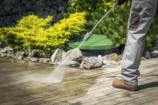 Best Pool Deck Cleaning  in Fairfield University, CT